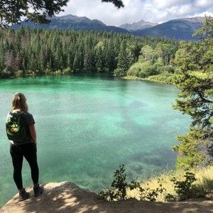 Meet your Posher, Elyse